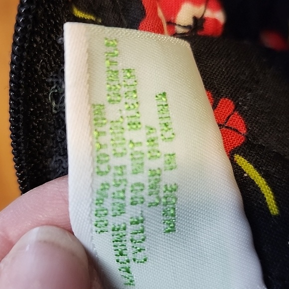 VB ‘Poppy Fields’ Small Crossbody Purse - Picture 4 of 5